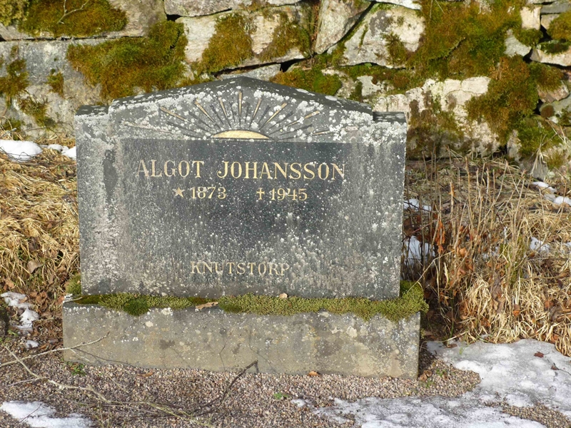 Grave number: ÖD 01   36, 37