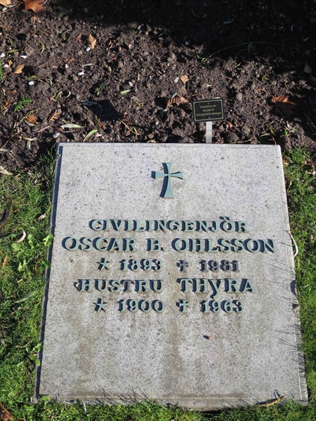 Grave number: HÖB 52    20