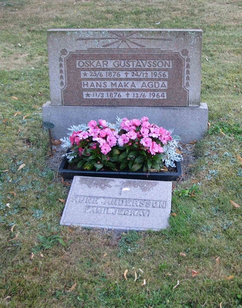 Grave number: FK JASMI   445, 446