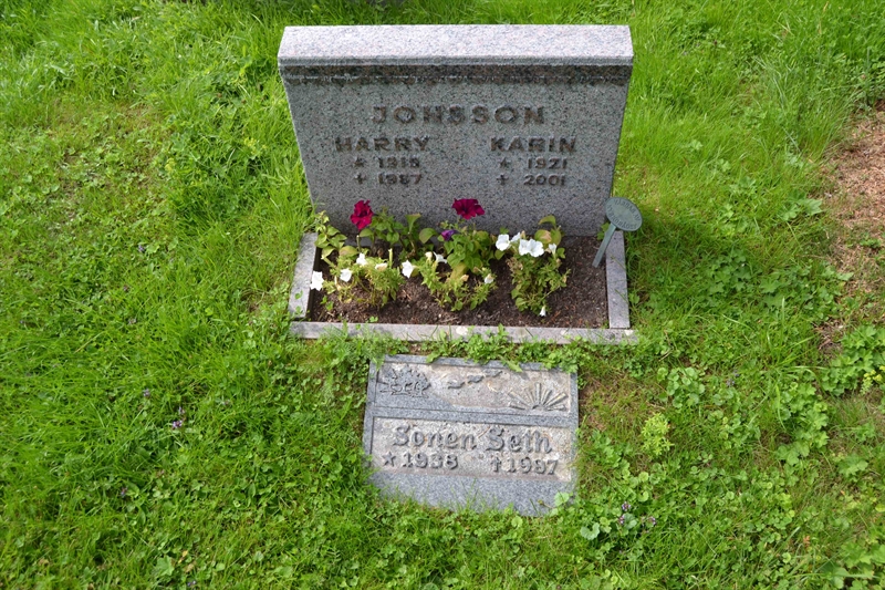 Grave number: 2 D   344