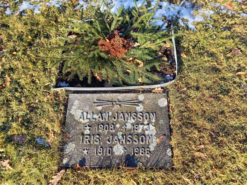 Grave number: NO 07   173