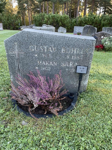 Gravnummer: 1 U6    41