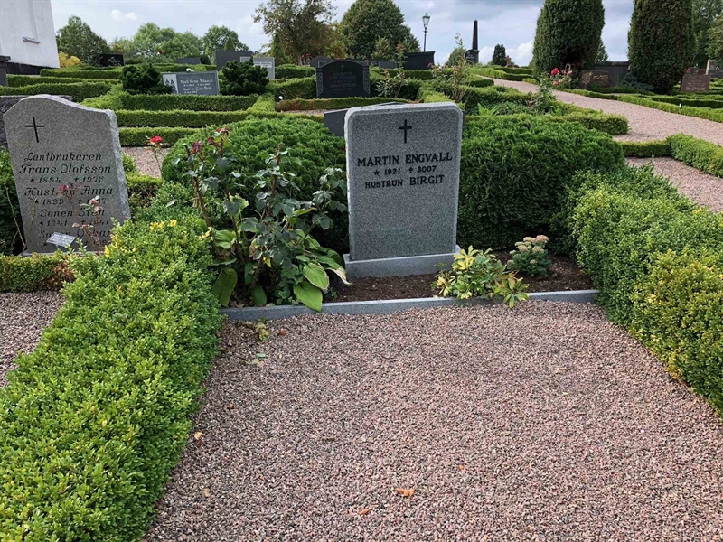 Grave number: Kå 11     7, 8