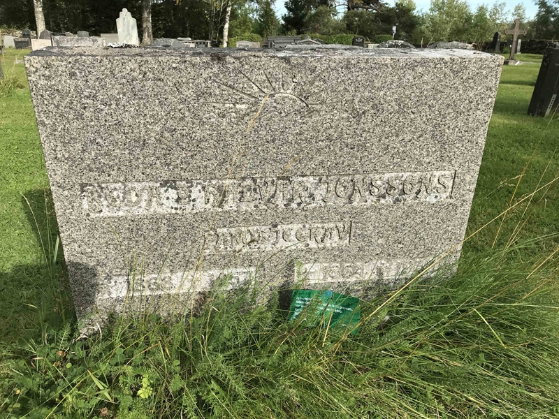 Grave number: UÖ KY   167, 168