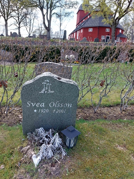 Grave number: HÖ 10  135
