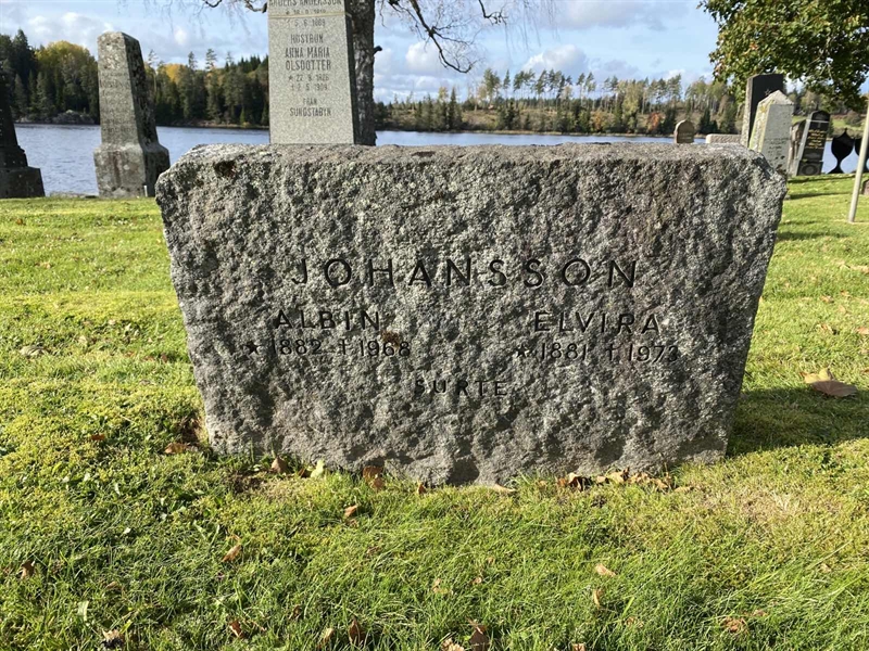 Grave number: 4 Ga 12    33-34
