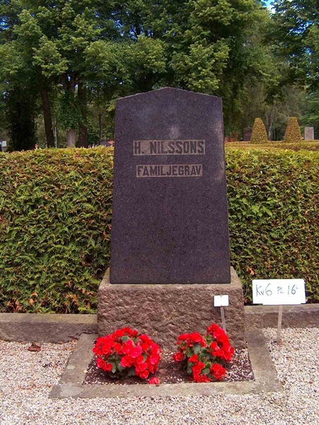Grave number: HÖB 6   164