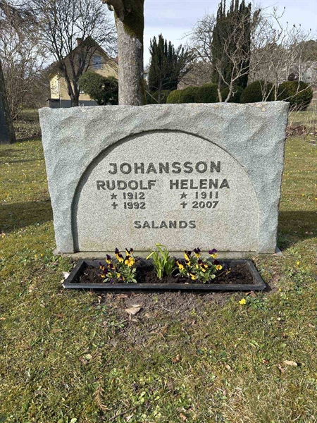 Gravnummer: LI    13