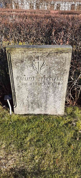 Grave number: GK R    13
