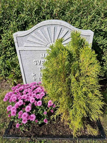 Grave number: AK D  6506