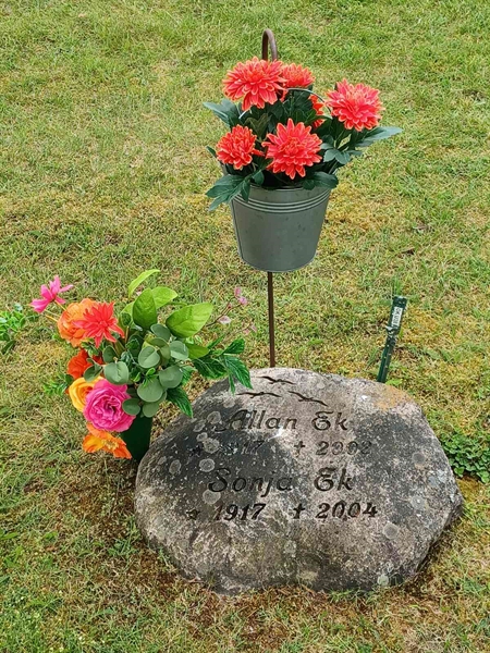 Grave number: OS ÖK U 38