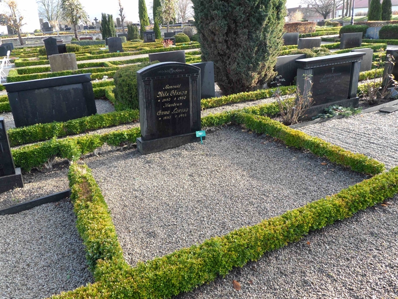Grave number: ÖTN NMK4    44, 45