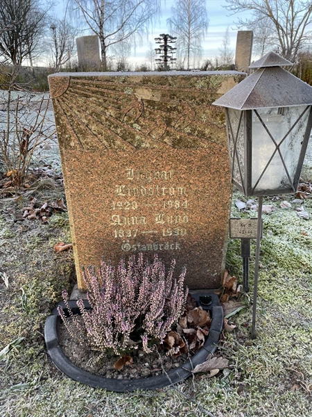 Hautatunnus: H 9    43-44