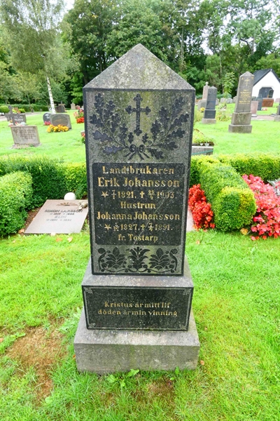 Grave number: TÖ 4   283