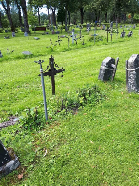 Gravnummer: GK A 4   393V