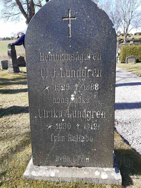 Grave number: HM 14    1, 2