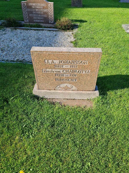 Grave number: KG 09   575, 576