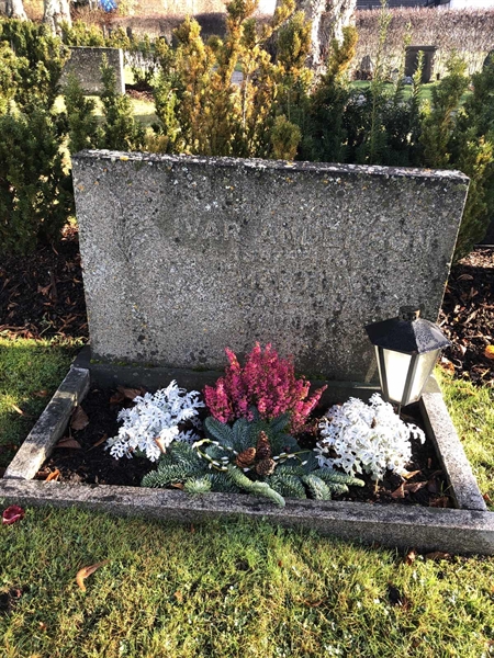 Grave number: TUR  1402-1403