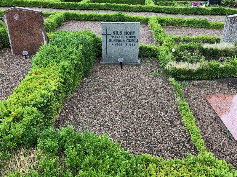Grave number: Kå 42    31