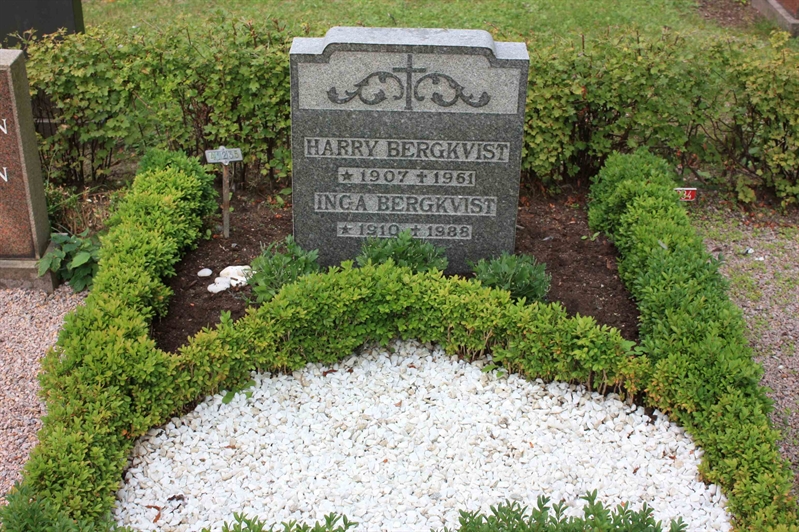 Grave number: Ö U05    11