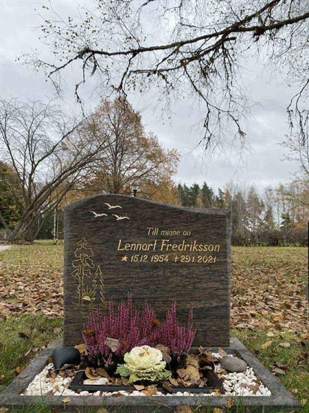 Grave number: 1 28     37