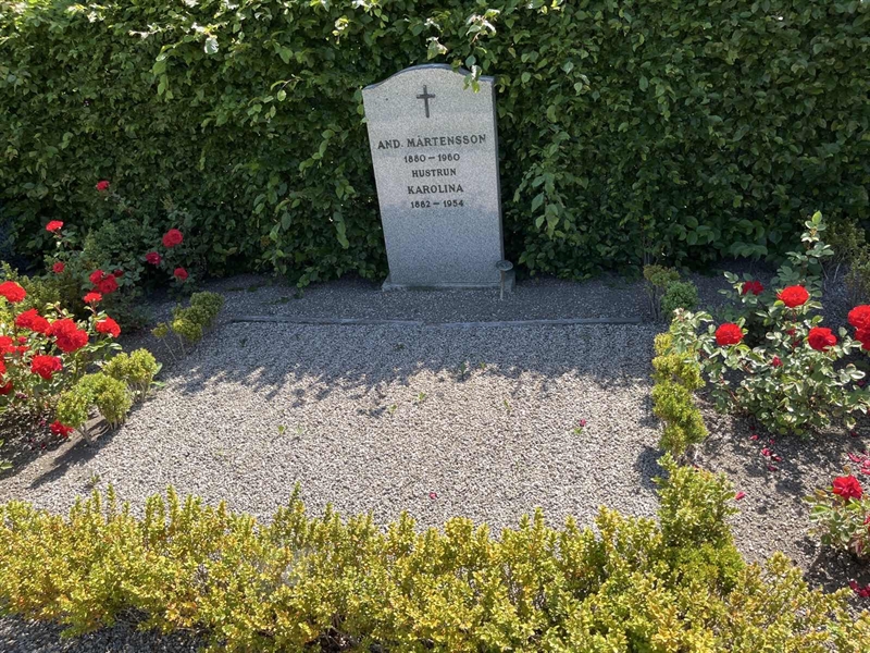 Grave number: NK G    13