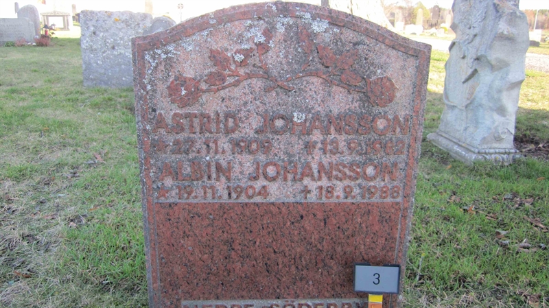 Grave number: KG C     3, 4