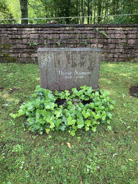 Grave number: HÖN N     7