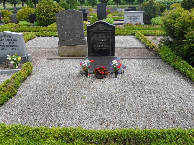 Grave number: ÖV F     9
