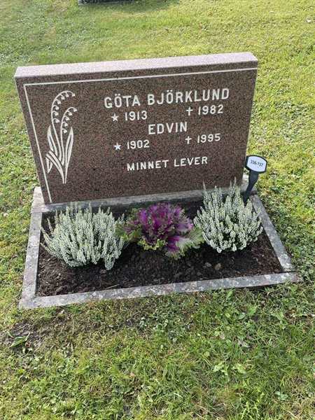 Grave number: 4   336-337