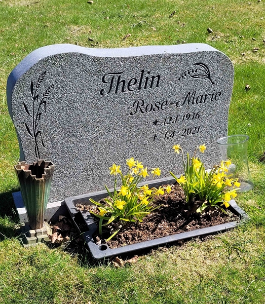 Grave number: JÄ 5   68, 69