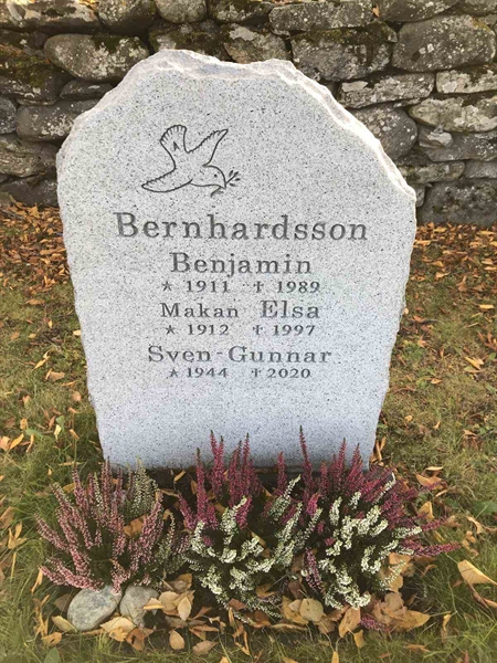 Grave number: ÅR B   372, 373