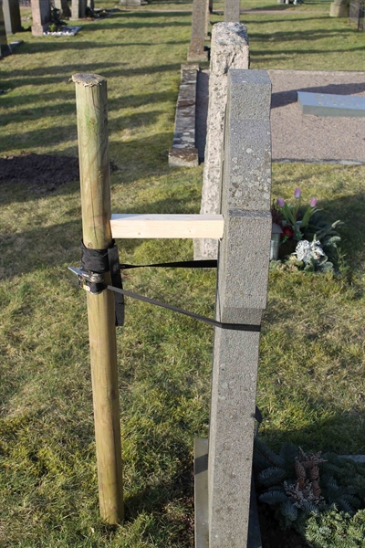 Grave number: ÖKK 5   274, 275