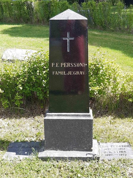 Grave number: JÄ 03    56