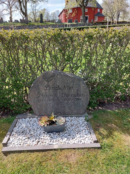 Grave number: HÖ 9   13