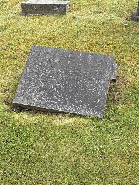 Grave number: SKF E   138