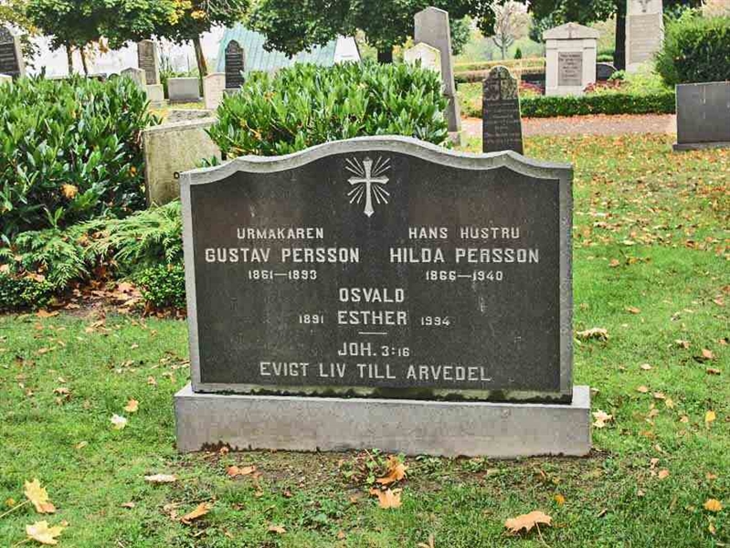 Grave number: 1 8F   108, 109