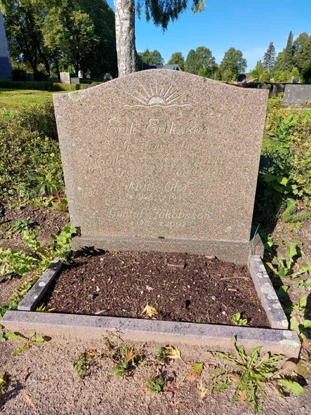 Grave number: 1 B   329