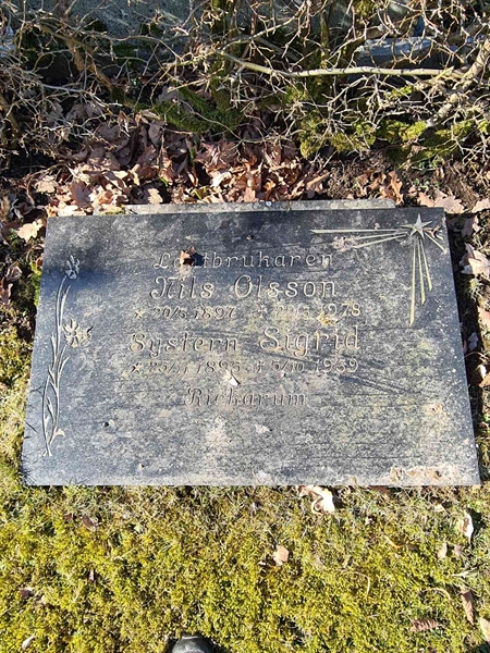 Hautatunnus: Ä N I 108, 109