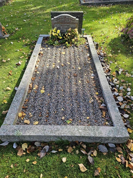 Hautatunnus: Fr 6   161