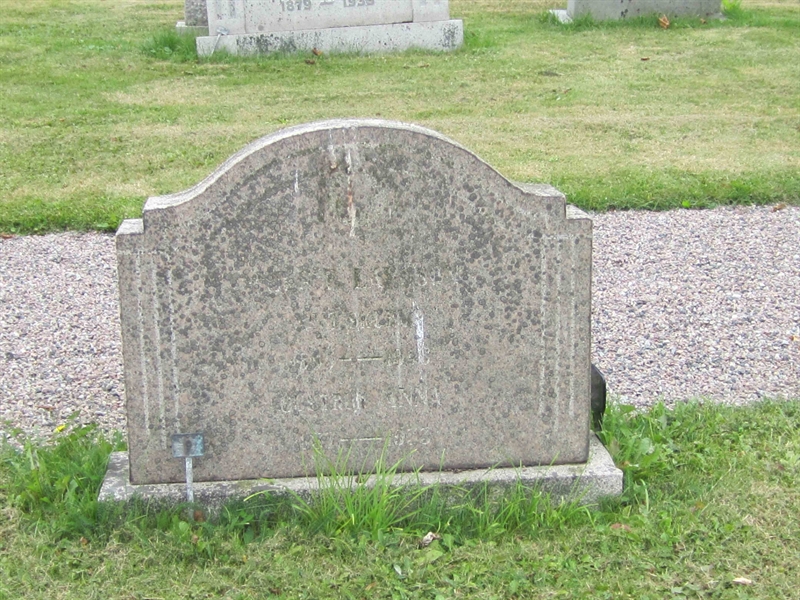 Grave number: 1 L     9