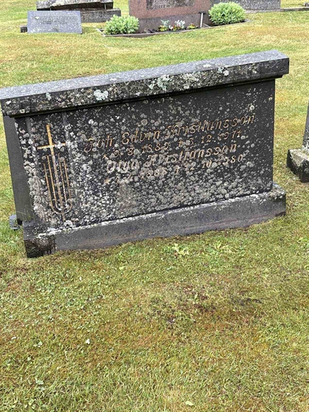 Grave number: SKF D   105, 106