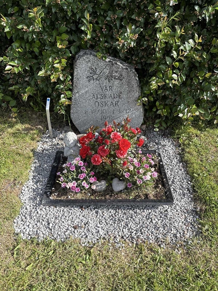 Grave number: 4 G GG    85