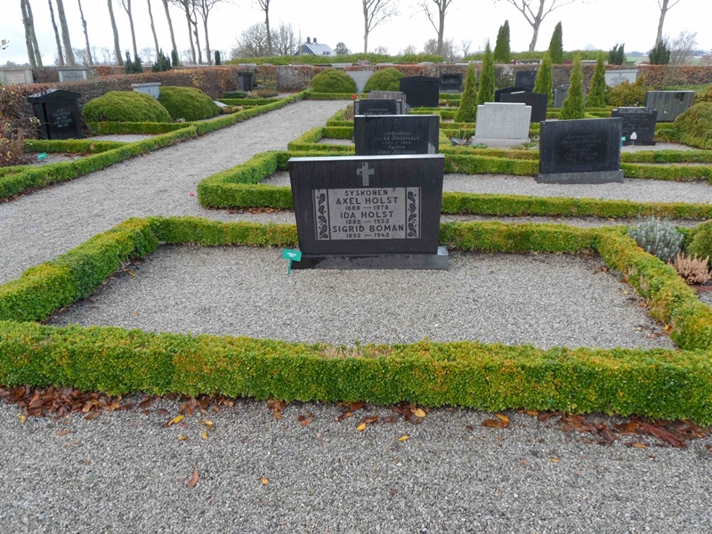 Grave number: ÖTN NMK4    10, 11, 12