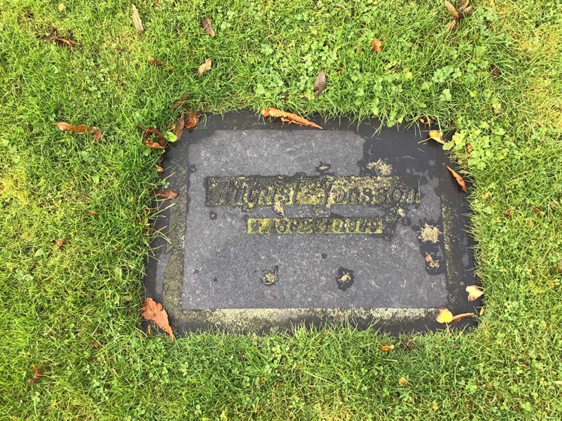 Grave number: SK 1 02  261