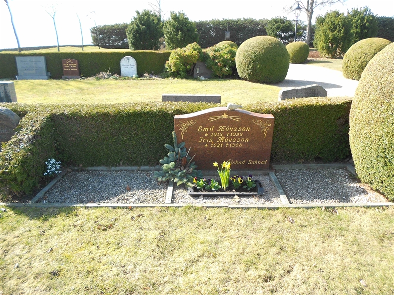 Grave number: V 40   237