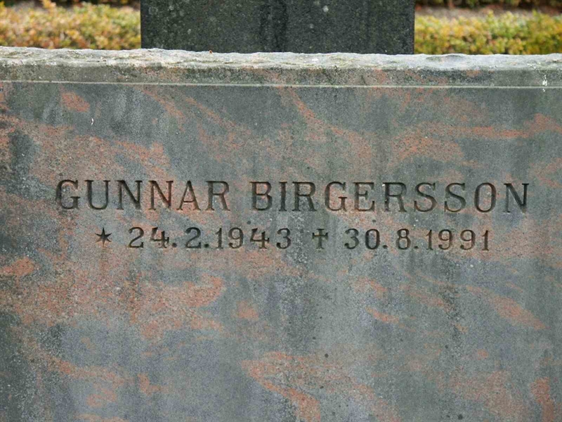 Grave number: SK B    87-88