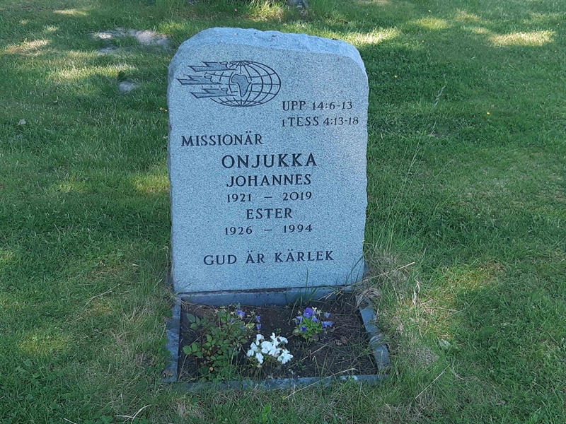 Grave number: JÄ 10    32