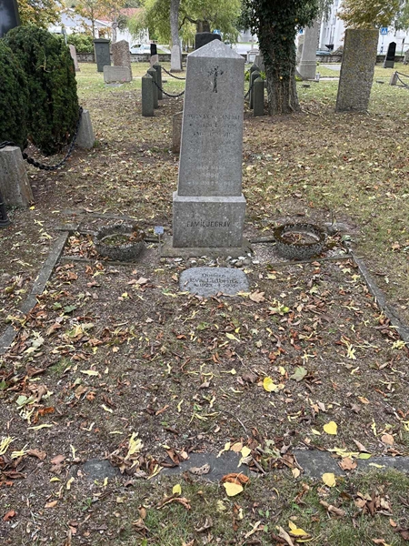 Grave number: Ö 14    35.A-B