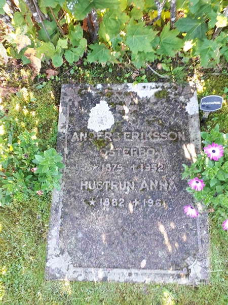 Grave number: NK F G   239